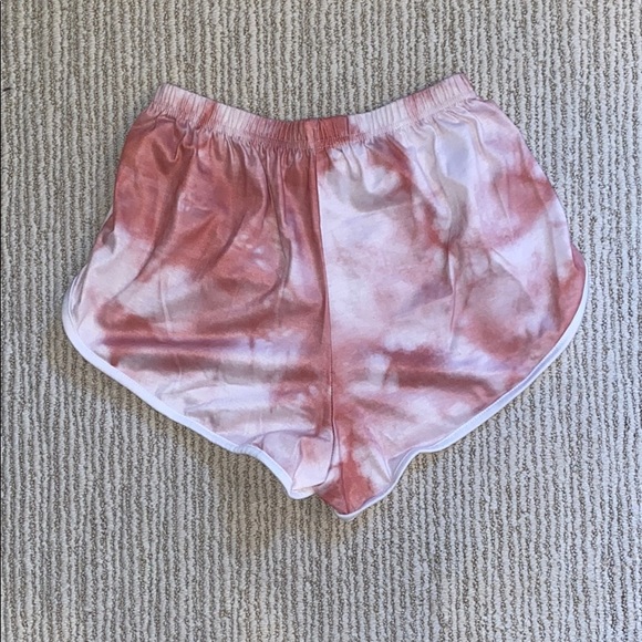 Shorts - Picture 2 of 4